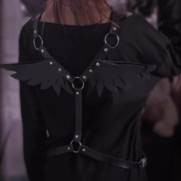 Evil wings goth body belt - Image 3