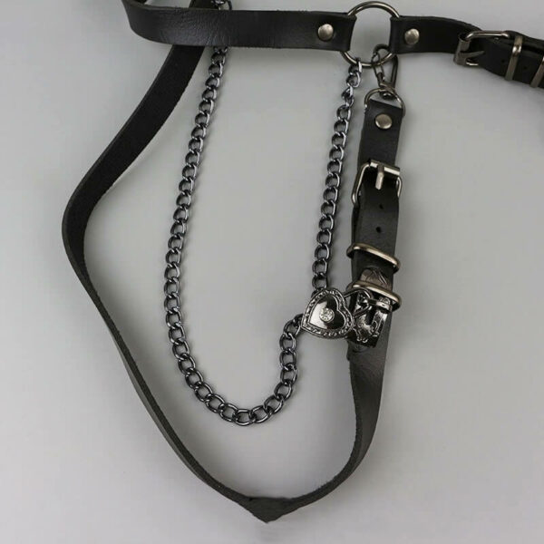 Glittering hearts punk belt - Image 4